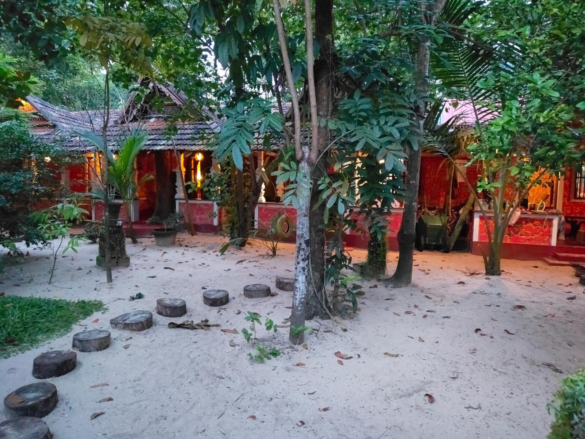 Abba Marari Beach Villas & Homestay Mararikulam Alappuzha Chambre photo
